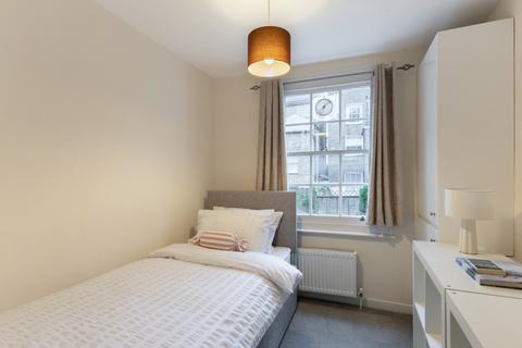 2 bedroom flat for sale, Coverdale Road, London, W12