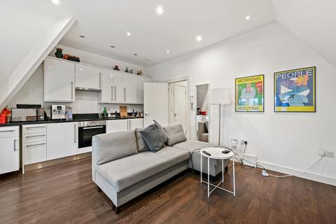 1 bedroom apartment to rent, Top floor flat, Acton High Street