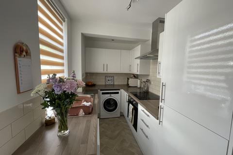 2 bedroom house to rent, Lucknow Drive, Sutton-in-Ashfield, NG17