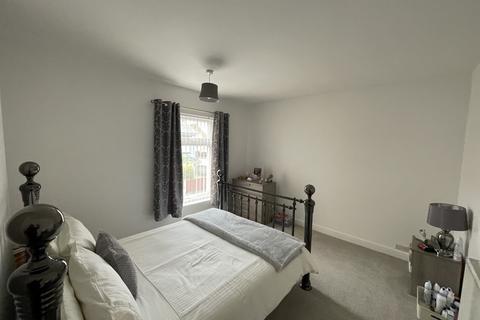 2 bedroom house to rent, Lucknow Drive, Sutton-in-Ashfield, NG17
