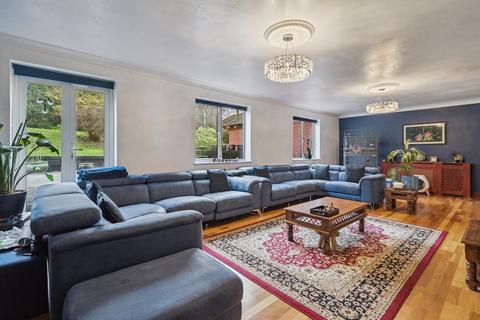6 bedroom detached house for sale, Amersham Road, Gerrards Cross SL9