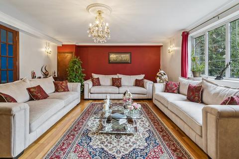6 bedroom detached house for sale, Amersham Road, Gerrards Cross SL9