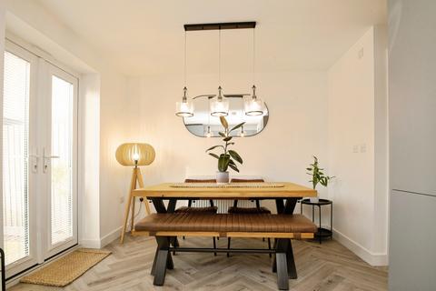 3 bedroom semi-detached house for sale, Heol Lowri, Cwmbran, NP44