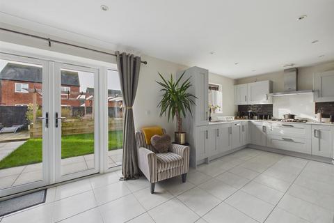 undefined, Bay Tree Close, Upton-Upon-Severn, Worcester