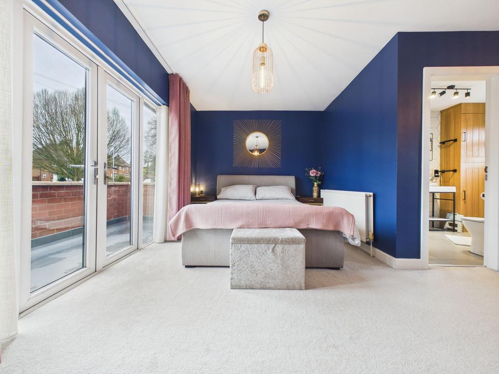 Bedroom One, Balcony and En-Suite