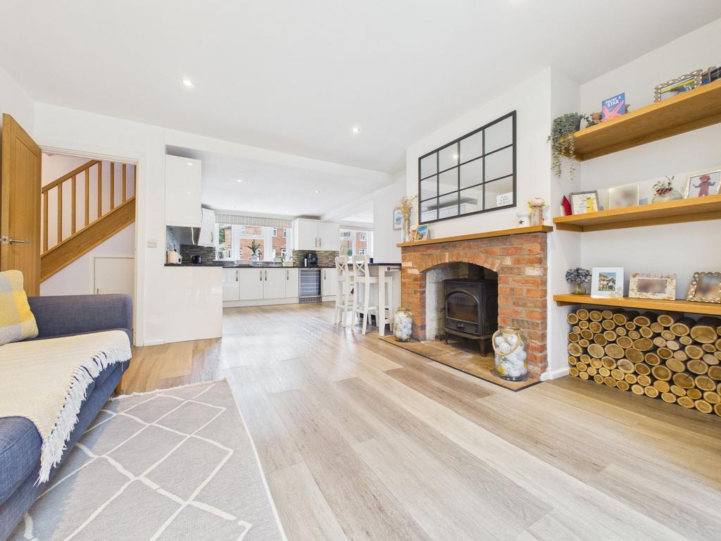 Open-Plan Living Kitchen