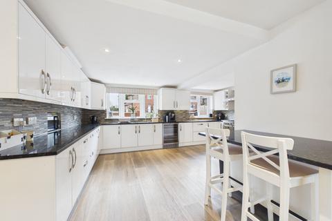 undefined, Park Avenue, Woodborough, Nottingham