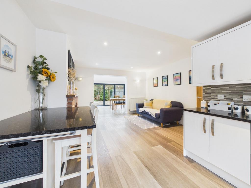 Open-Plan Living Kitchen