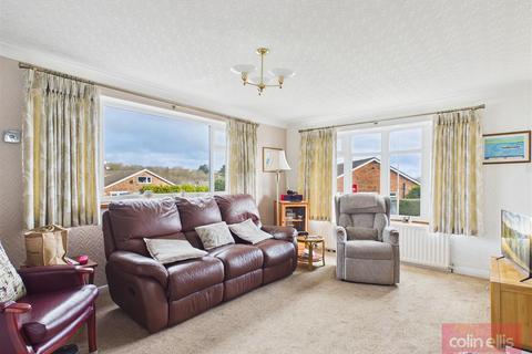 2 bedroom detached bungalow for sale, Osgodby Hall Road, Scarborough