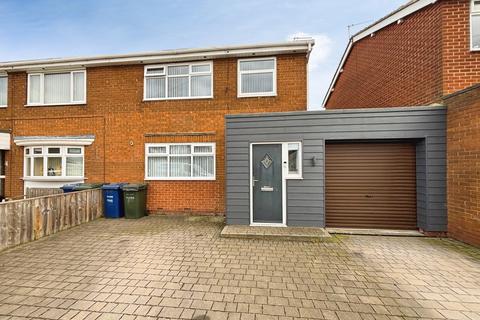 3 bedroom semi-detached house for sale, Moorway Drive, Dumpling Hall, Newcastle upon Tyne, NE15