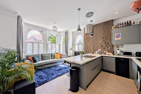 1 bedroom apartment for sale, Heene Road, Worthing