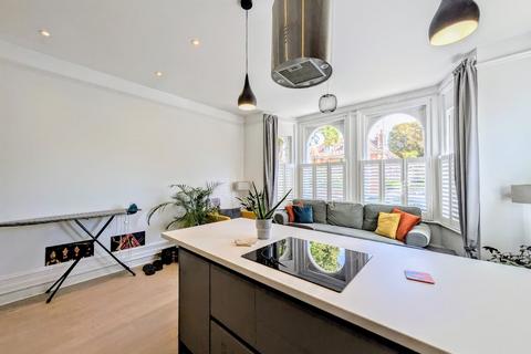 1 bedroom apartment for sale, Heene Road, Worthing