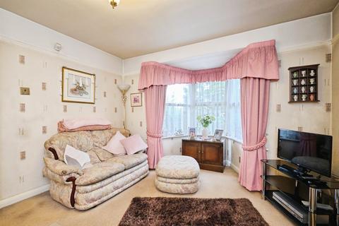 3 bedroom end of terrace house for sale, Fellows Lane, Birmingham