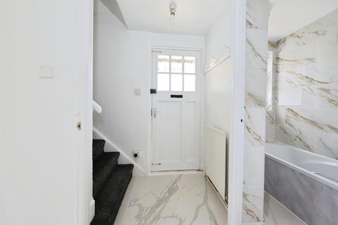 3 bedroom semi-detached house for sale, Sangwin Road, Bilston