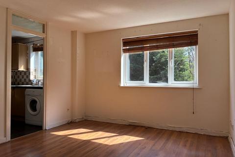 2 bedroom flat for sale, Mill Close, Wisbech