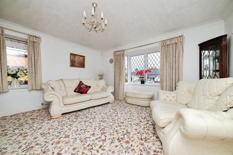 undefined, Elsham Rise, Hessle