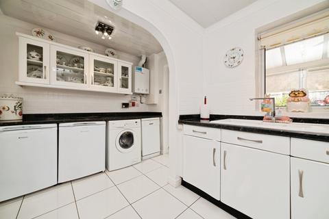 undefined, Elsham Rise, Hessle