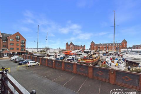 2 bedroom apartment for sale, South Ferry Quay, Liverpool