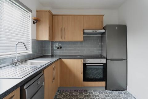 1 bedroom flat to rent, Melton Fields, Epsom
