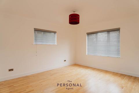 1 bedroom flat to rent, Melton Fields, Epsom