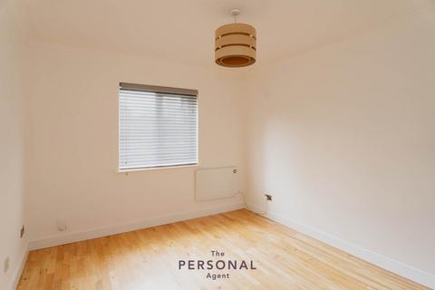 1 bedroom flat to rent, Melton Fields, Epsom