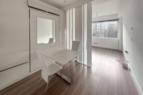 1 bedroom apartment to rent, G 09 Wallis house,, Great West Road, Brentford, Greater London, TW8