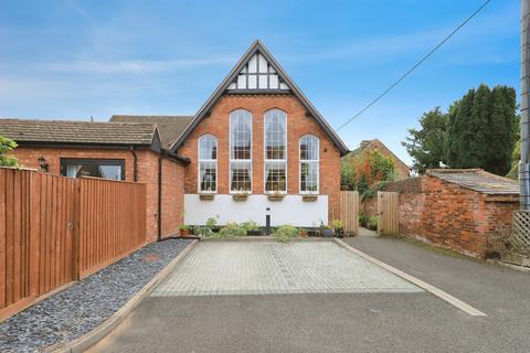 1 bedroom village house to rent, The Village, Chaddesley Corbett, KIDDERMINSTER