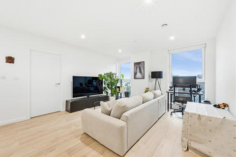 2 bedroom apartment for sale, Falconbrook Gardens, 17 Silvertown Way, E16