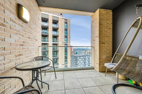 2 bedroom apartment for sale, Falconbrook Gardens, 17 Silvertown Way, E16