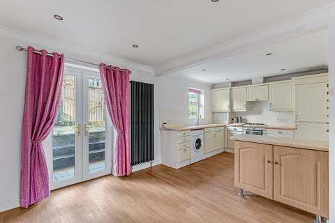 3 bedroom terraced house for sale, Crossbeck Road, Ilkley, West Yorkshire, LS29