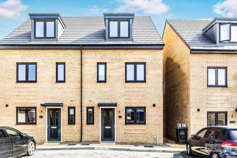 undefined, Gedrite Close, WELLINGBOROUGH