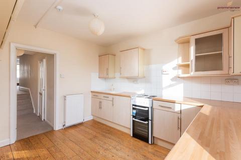 1 bedroom flat to rent, Hove Park Villas, Hove