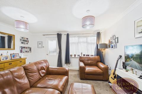 3 bedroom end of terrace house for sale, Crabtree Close, Hartwell, NN7 2LB