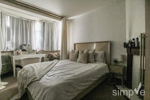 3 bedroom house for sale, Croyde Avenue, Hayes, UB3