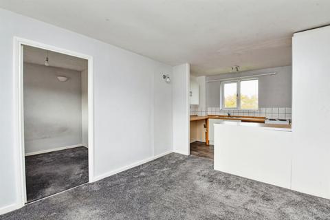 undefined, Highgrove Close, Calne