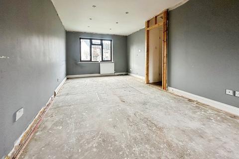 4 bedroom detached house for sale, Egret Crescent, Colchester