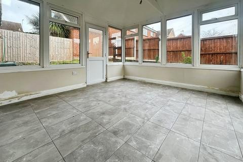 4 bedroom detached house for sale, Egret Crescent, Colchester