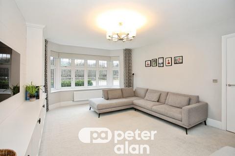 4 bedroom detached house for sale, Birdie Close, Bassaleg, Newport