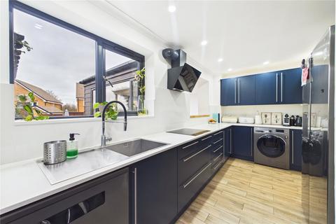 4 bedroom detached house for sale, Ballamoor Close, Calcot, Reading, Berkshire, RG31