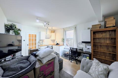 1 bedroom ground floor flat for sale, Heene Road, Worthing