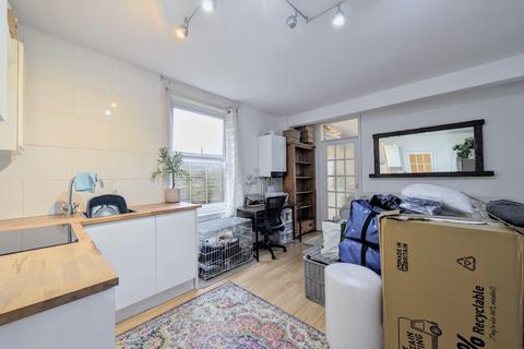 1 bedroom ground floor flat for sale, Heene Road, Worthing