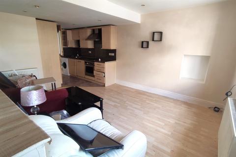 undefined, Town Street, Yeadon, Leeds