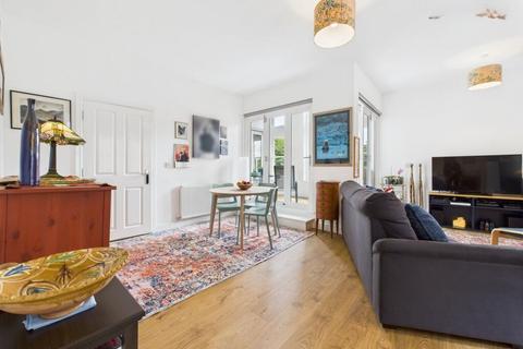 2 bedroom flat for sale, Kershaw Drive, Lancaster, LA1