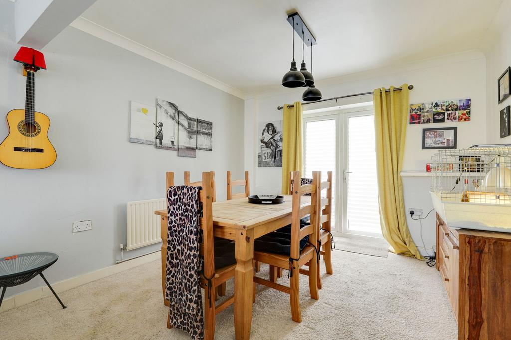 Living/Dining Room