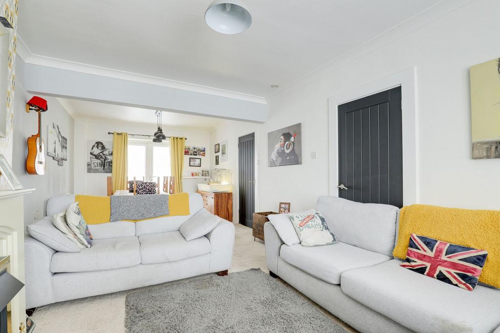 Living/Dining Room