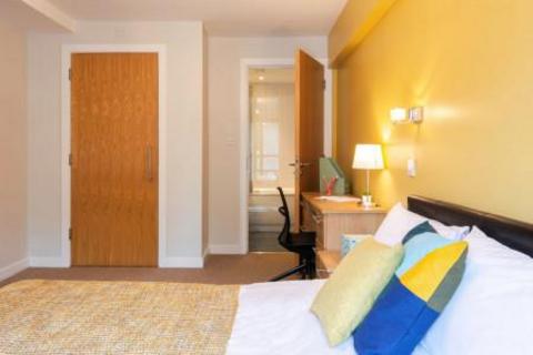 1 bedroom flat to rent, 11, The Embankment, 232 Cardigan Road