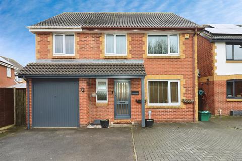 4 bedroom detached house for sale, Summers Mead, Yate, Bristol