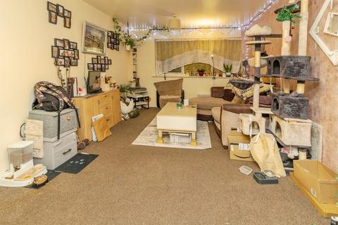 undefined, Rowle Close, Stantonbury, Milton Keynes