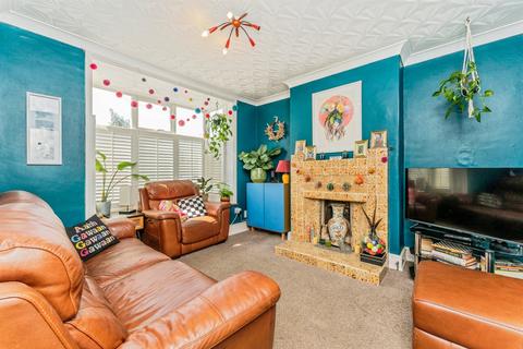 3 bedroom terraced house for sale, Spencer Street, Raunds