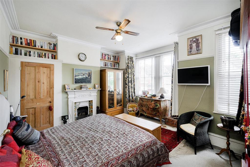 53 Wynndale Road-7.jpg